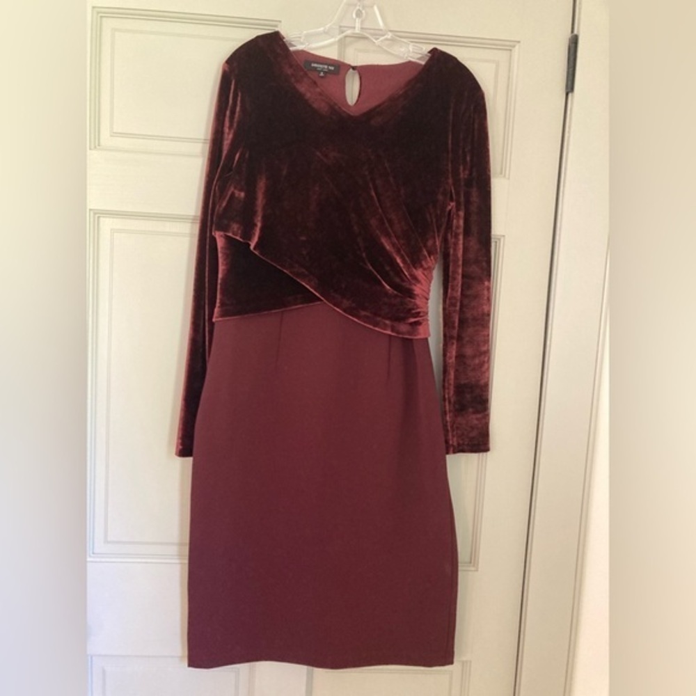 Lafayette 148 Velvet Top Wine Red Long Sleeve V-Neck Sheath Dress Sz 8 Holiday